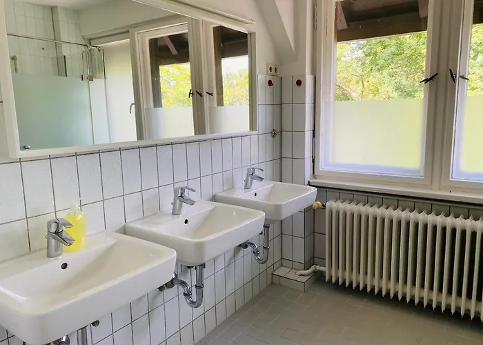 2 Bett In Im Grunewald * Berlín