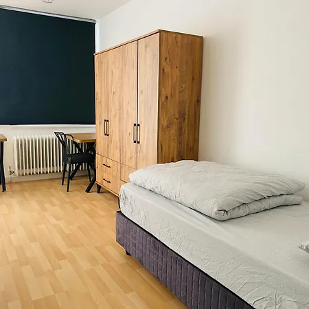 Проживание в семье 2 Bett In Im Grunewald Берлин