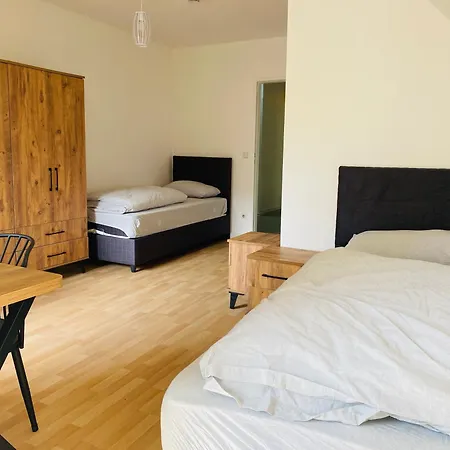 Проживание в семье 2 Bett In Im Grunewald